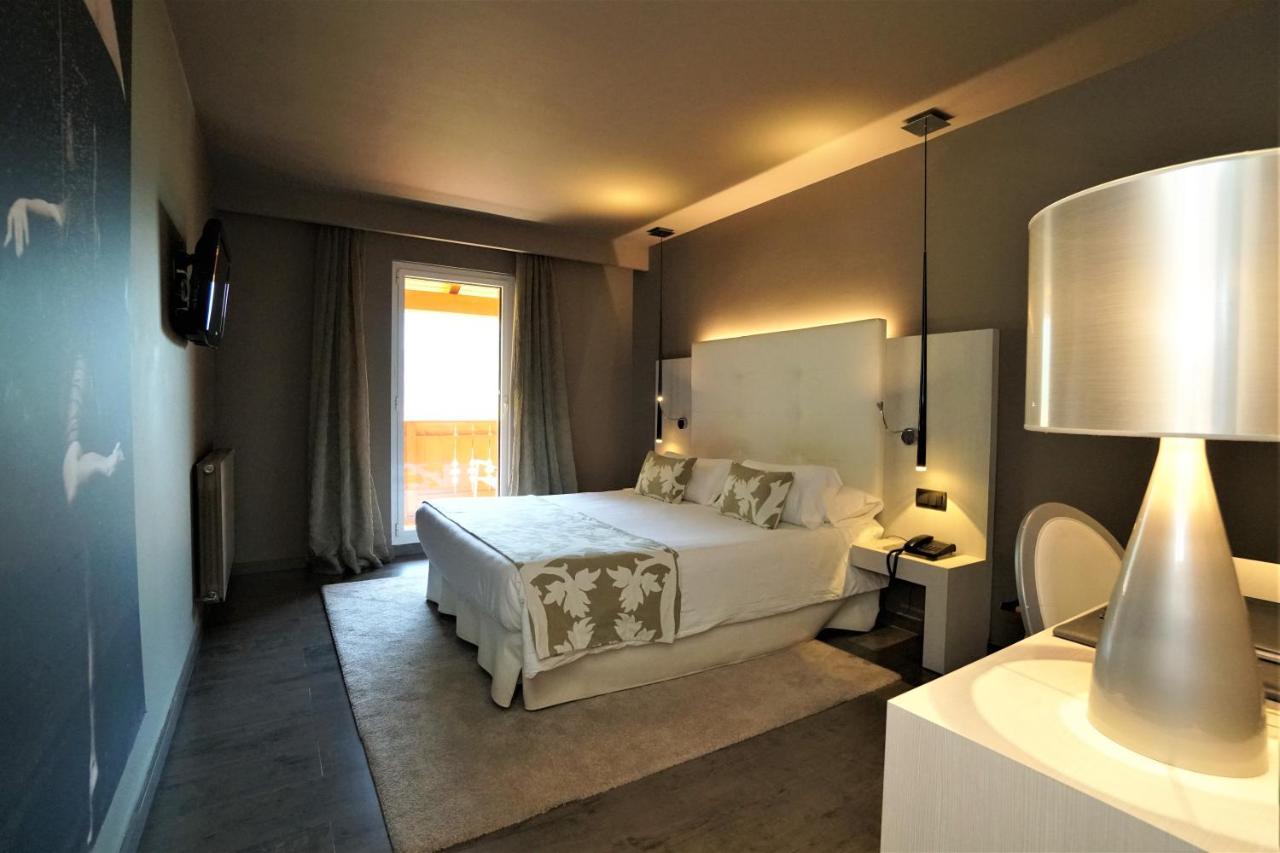 Hotel & Spa Xalet Bringue Ел Серат Екстериор снимка